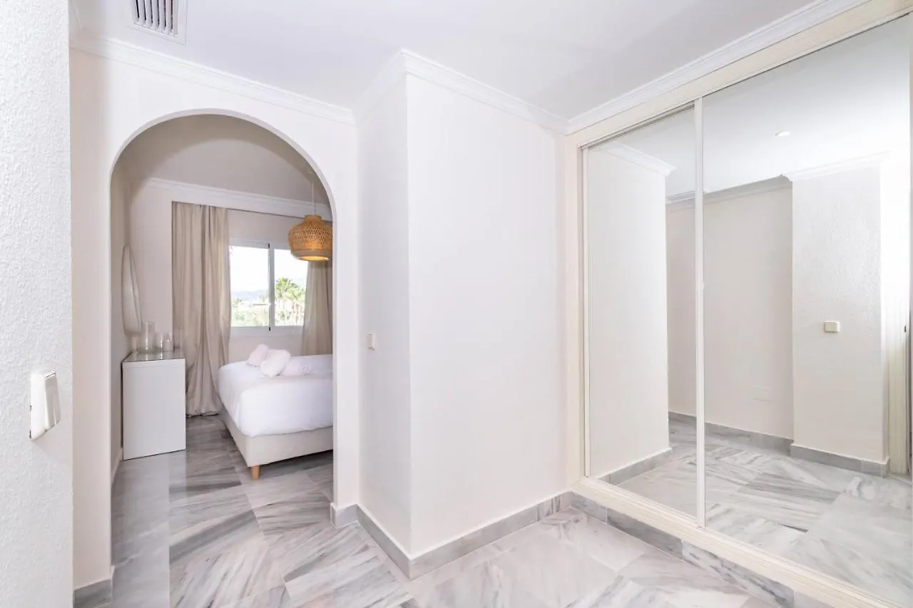 Apartment Puerto Banus Paradise 4 Dormitorios Dama De Noche Marbella Spain